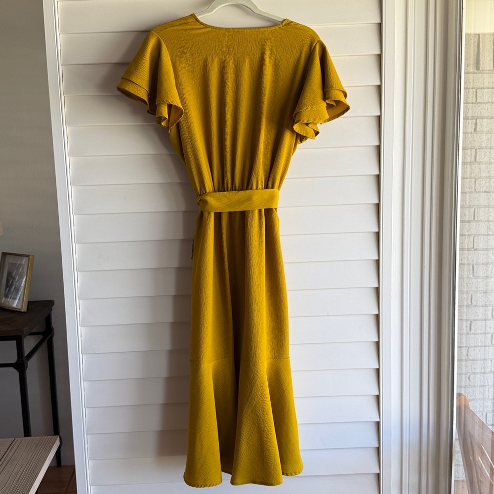 A New Day Yellow Midi Dress - Picture 5 of 6